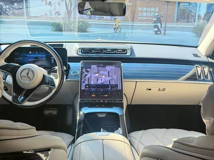 Фото 9 - Mercedes-Benz Maybach S-Class