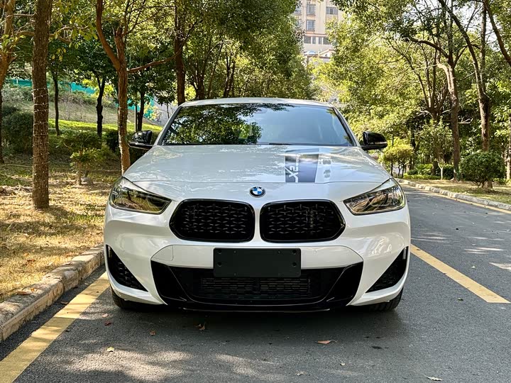Фото 2 - BMW X2