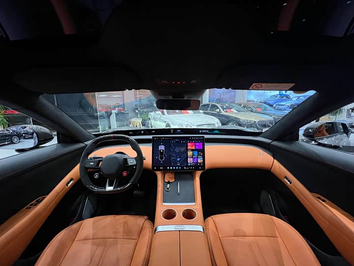 Фото 9 - Xiaomi YU7