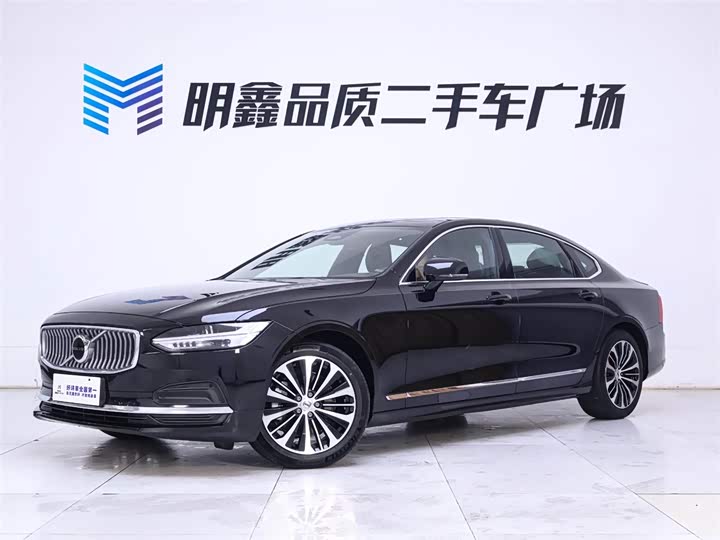 Фото 2 - Volvo S90