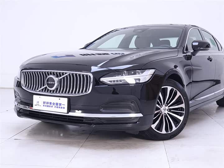 Фото 3 - Volvo S90