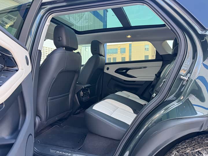 Фото 9 - Land Rover Range Rover Evoque L