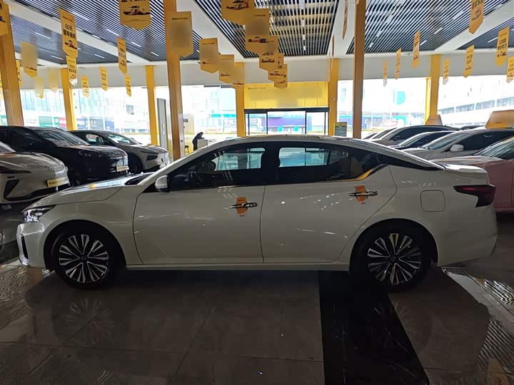 Фото 5 - Nissan Teana