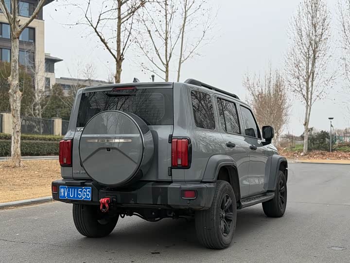 Фото 9 - Tank 300