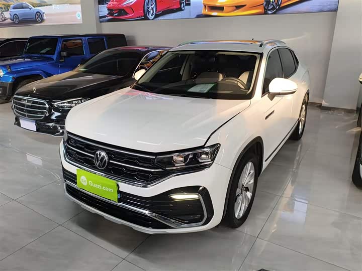 Фото 1 - Volkswagen Tayron X