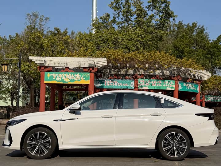 Фото 4 - Chery Arrizo 8