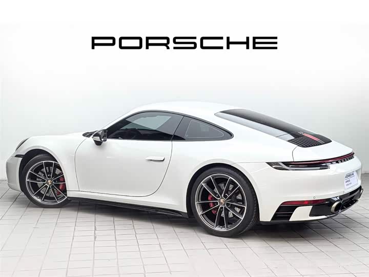 Фото 4 - Porsche 911