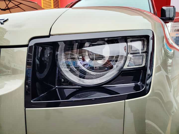 Фото 4 - Land Rover Defender