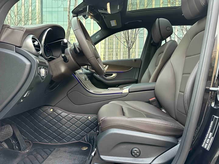 Фото 9 - Mercedes-Benz GLC-Class