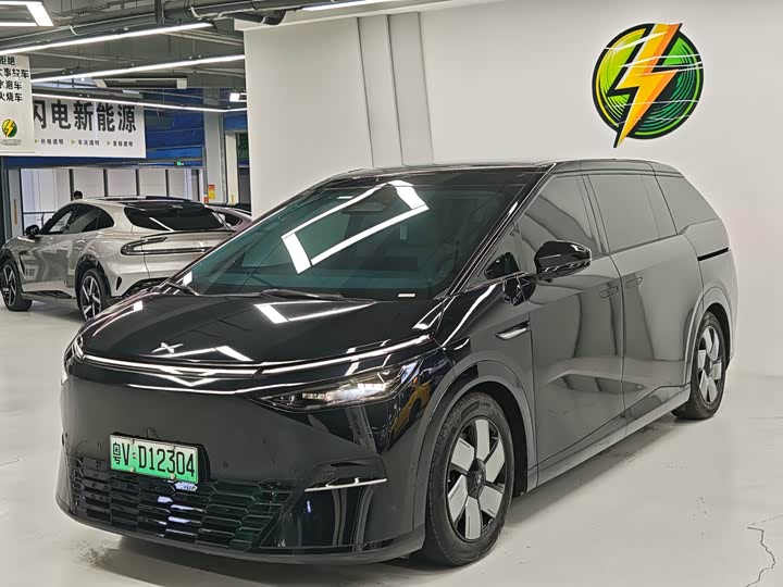 Фото 4 - XPeng X9