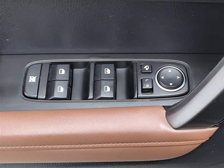 Фото 9 - Kia Sportage GT-line