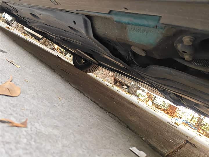 Фото 6 - Audi Q2L