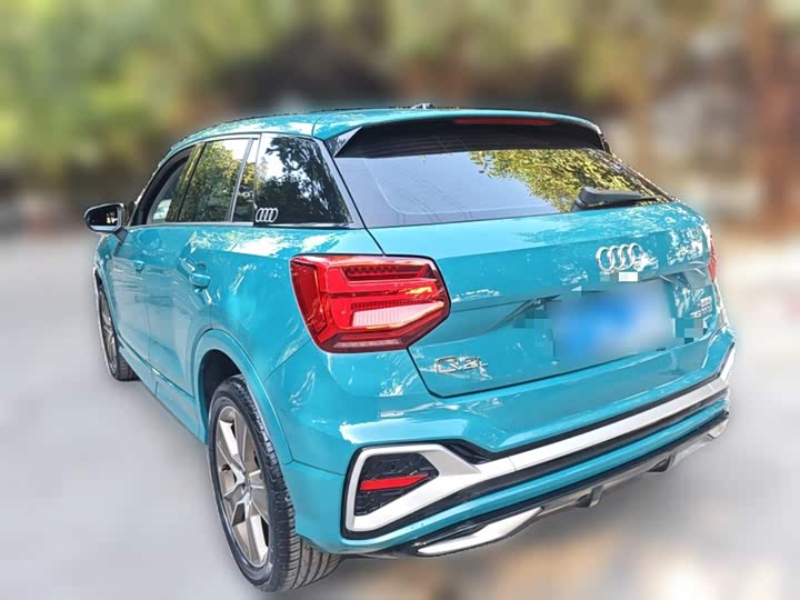 Фото 9 - Audi Q2L