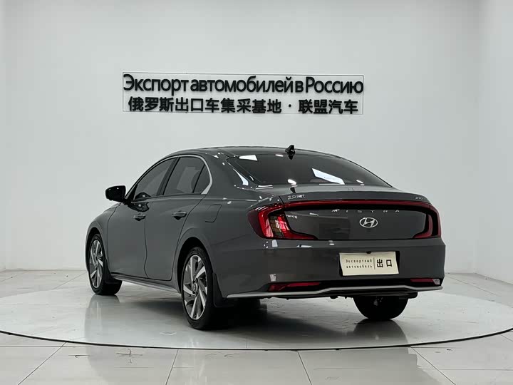 Фото 3 - Hyundai Mistra