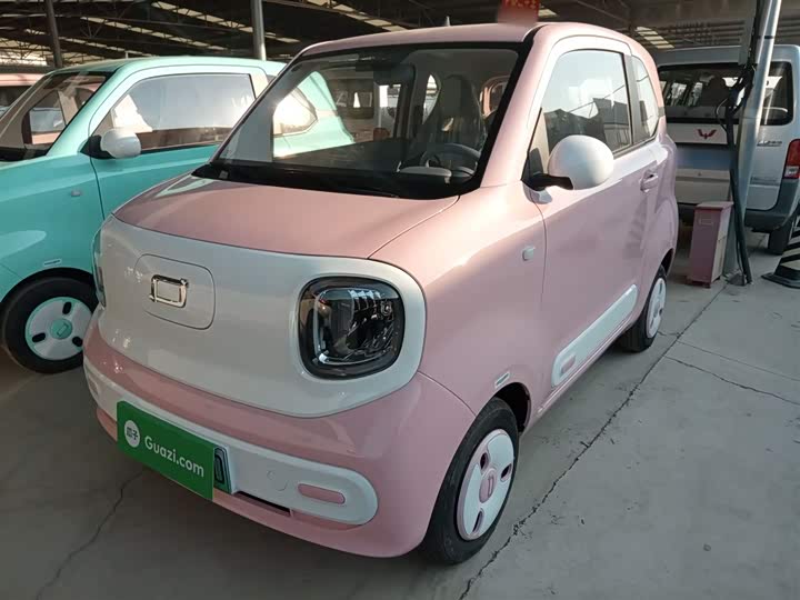 Фото 1 - Bestune Pony