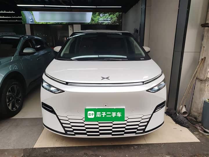 Фото 3 - XPeng X9