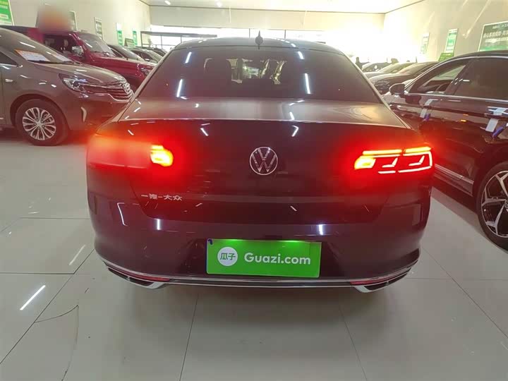 Фото 6 - Volkswagen Magotan