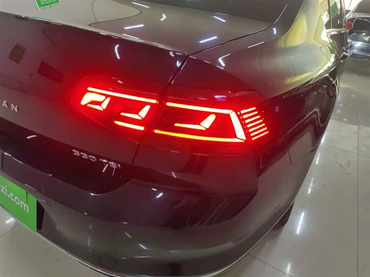 Фото 8 - Volkswagen Magotan