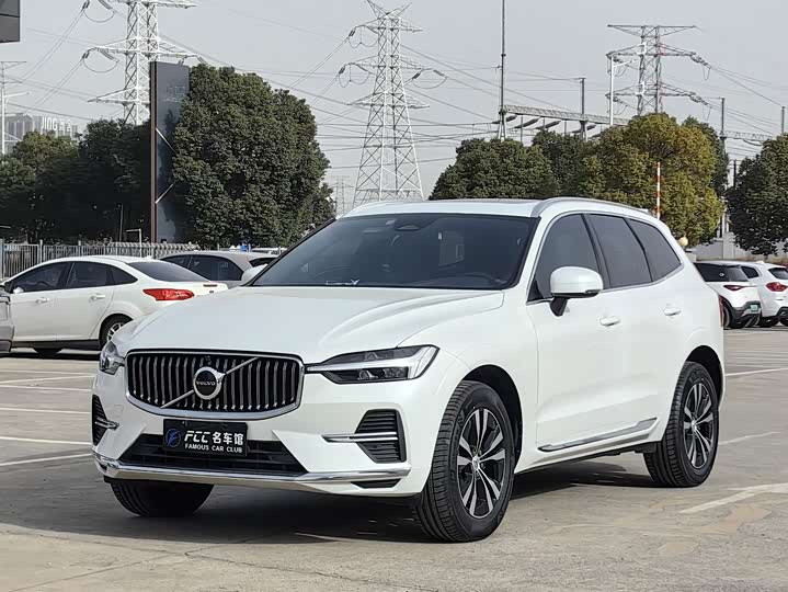 Фото 1 - Volvo XC60