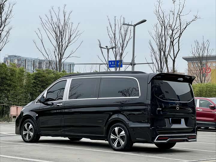 Фото 4 - Mercedes-Benz Vito