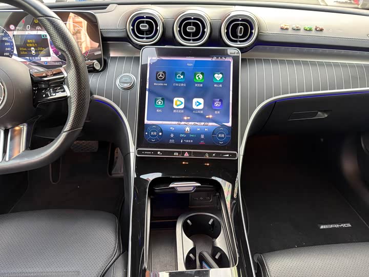 Фото 9 - Mercedes-Benz C-Class