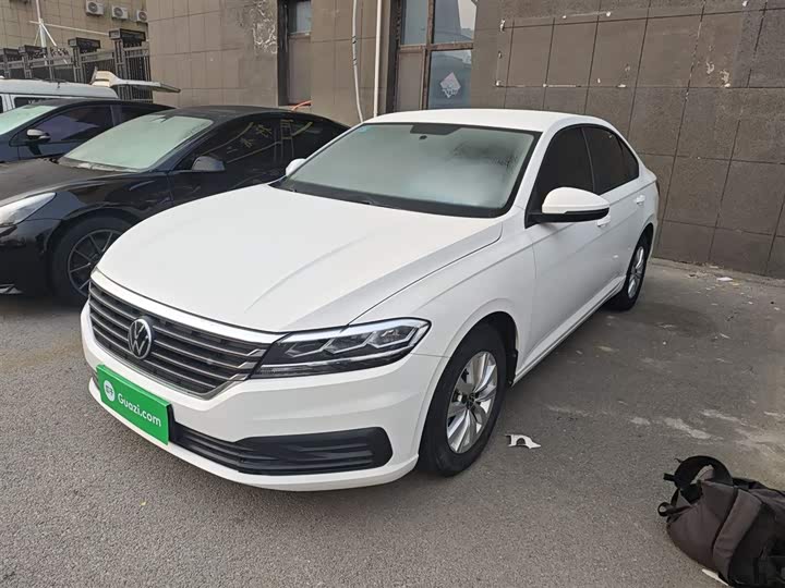 Фото 2 - Volkswagen Lavida