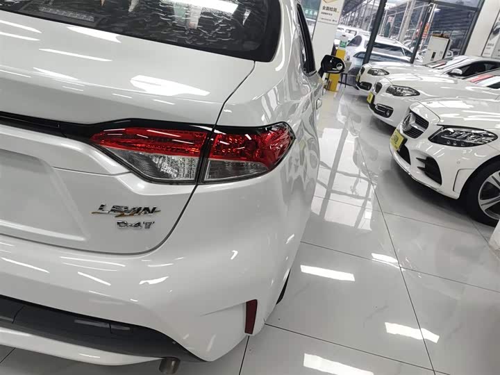 Фото 8 - Toyota Levin