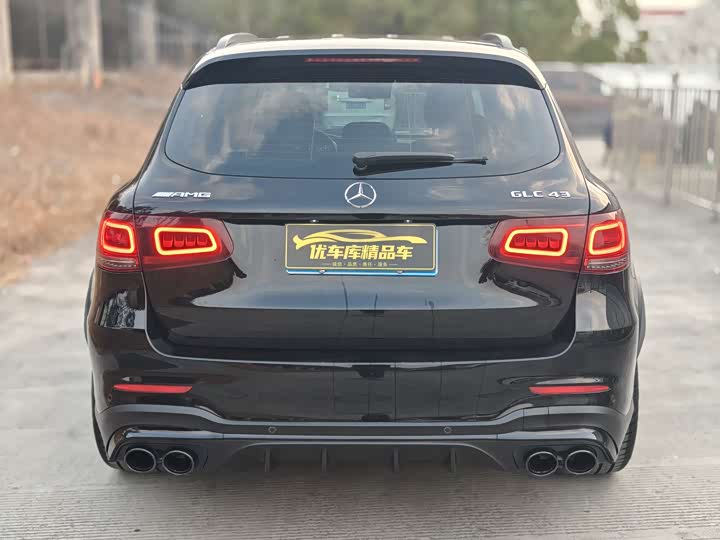 Фото 5 - Mercedes-Benz GLC-Class AMG