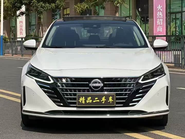 Фото 2 - Nissan Teana