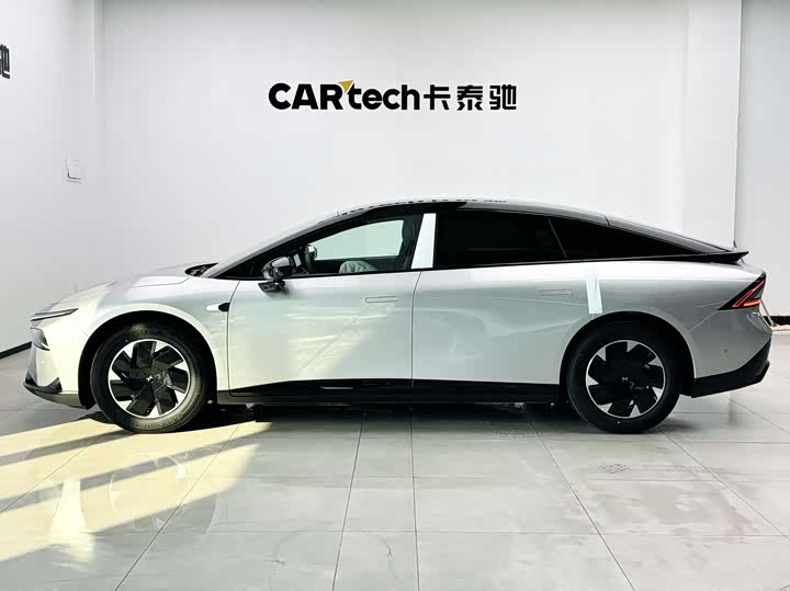 Фото 7 - XPeng F57