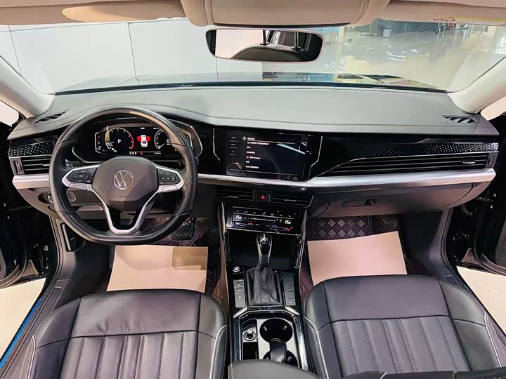 Фото 9 - Volkswagen Passat