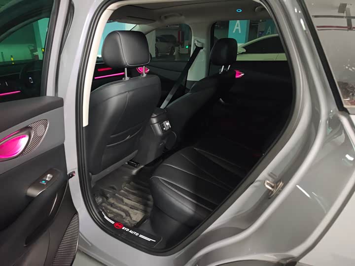 Фото 6 - BYD Sea Lion 05 EV