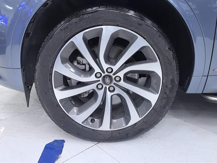 Фото 6 - Land Rover Discovery Sport