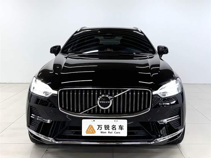 Фото 2 - Volvo XC60