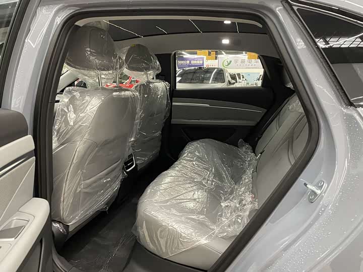 Фото 5 - XPeng Mona M03