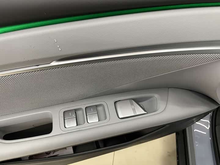 Фото 7 - XPeng Mona M03