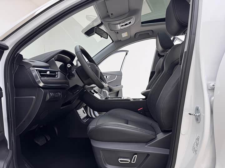 Фото 7 - Chery Tiggo 8