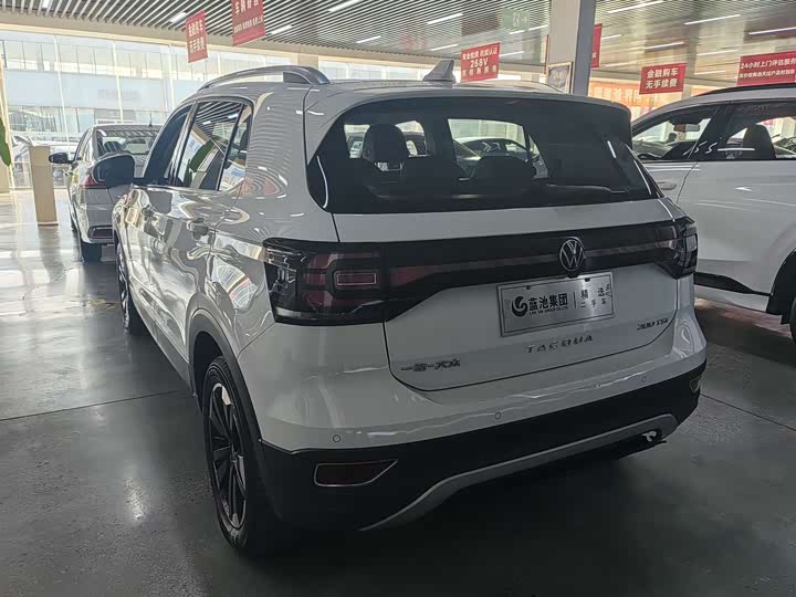 Фото 2 - Volkswagen Tacqua