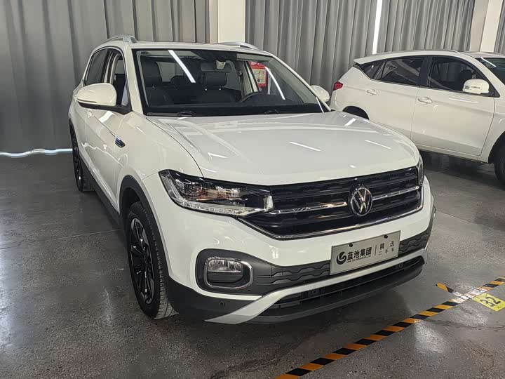 Фото 4 - Volkswagen Tacqua