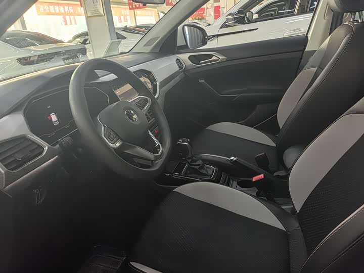 Фото 5 - Volkswagen Tacqua