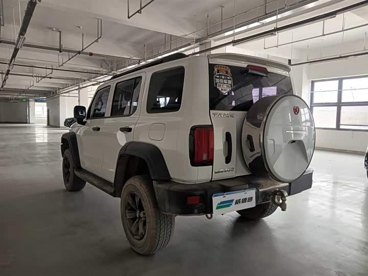 Фото 4 - Tank 300