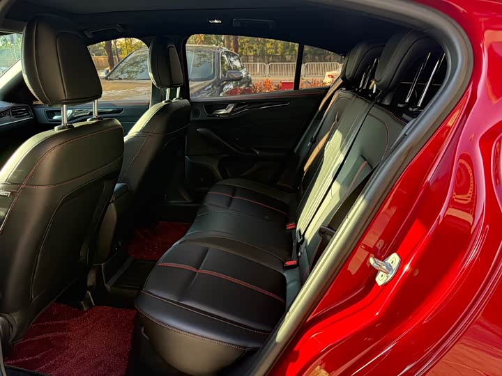 Фото 6 - Ford Focus