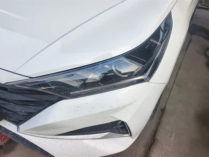 Фото 5 - Hyundai Verna