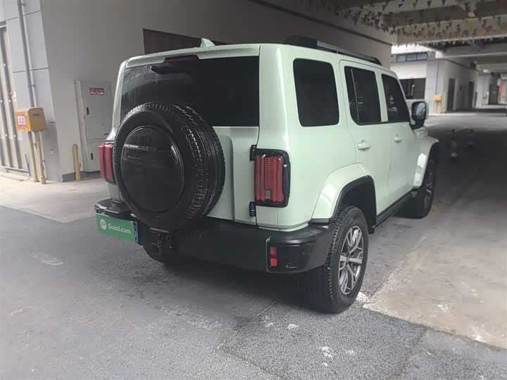 Фото 7 - Tank 300