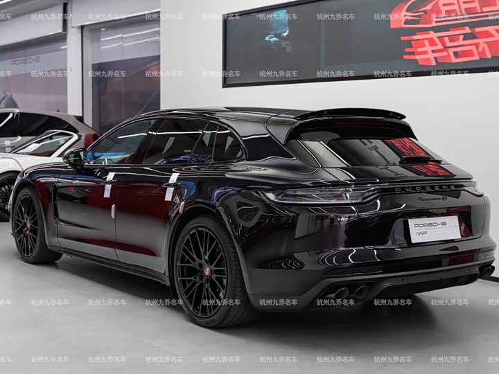 Фото 4 - Porsche Panamera