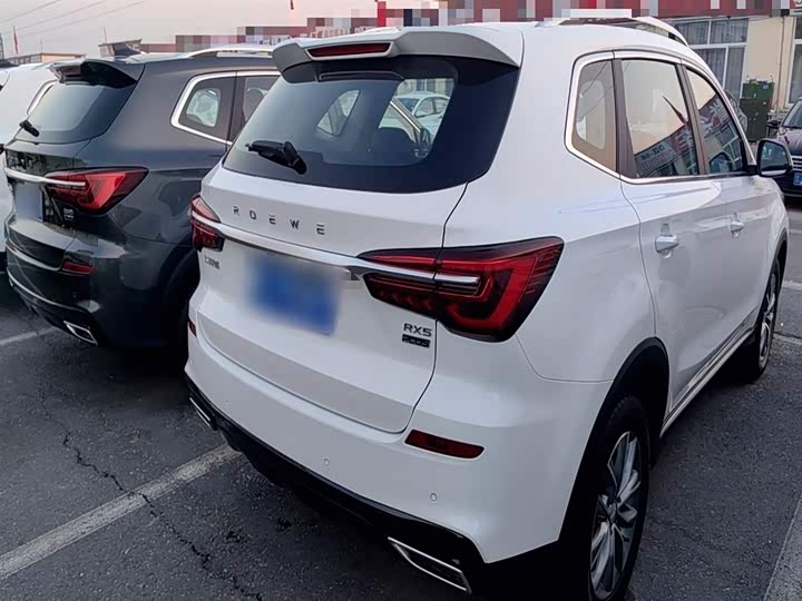 Фото 7 - Roewe RX5