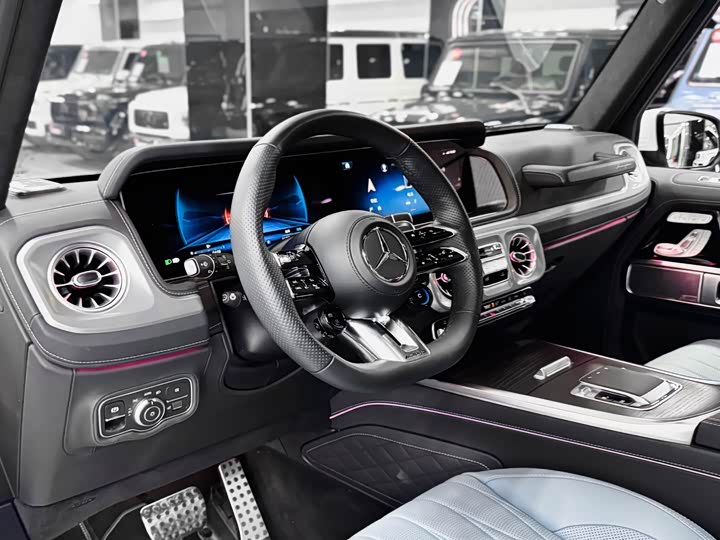 Фото 7 - Mercedes-Benz G-Class AMG