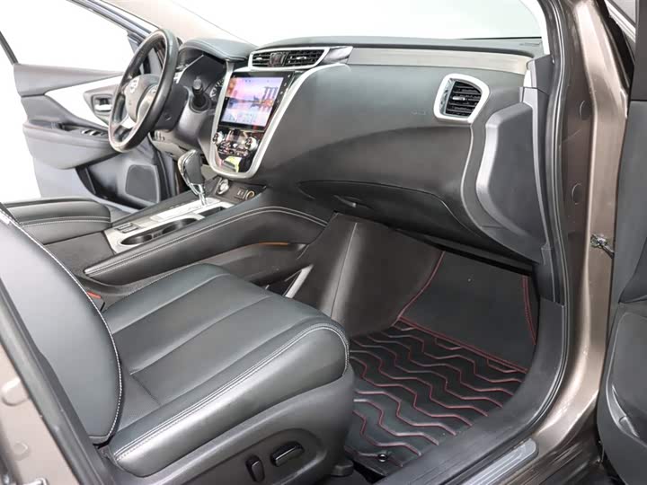 Фото 8 - Nissan Murano