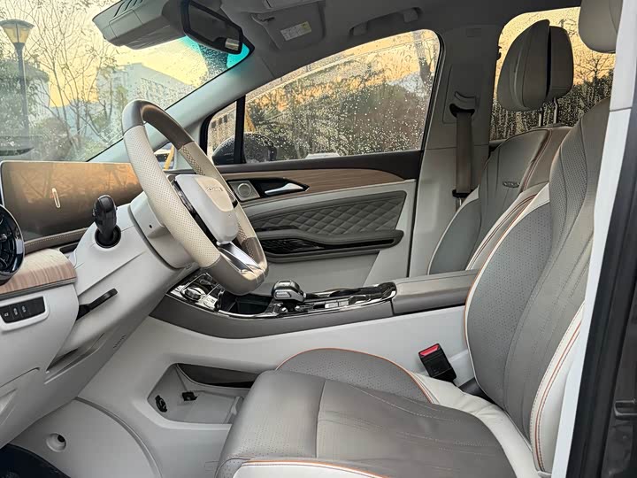 Фото 5 - Dongfeng Forthing Yacht