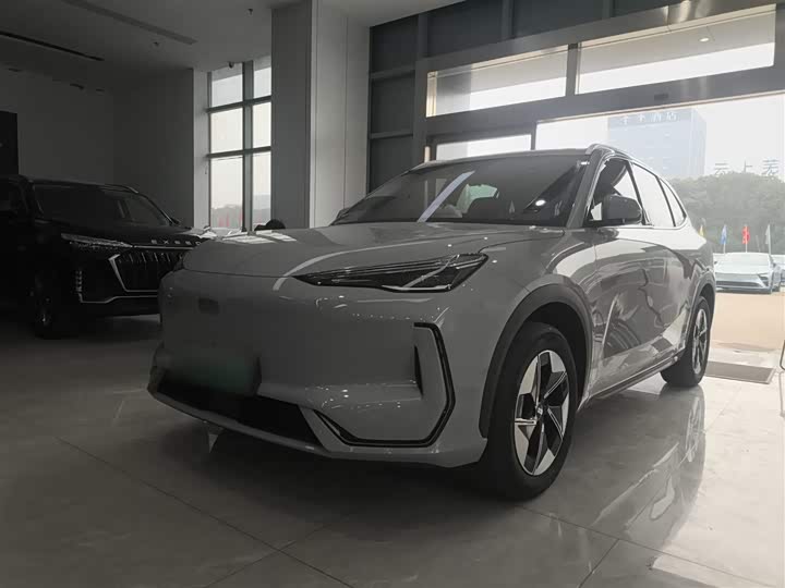 Фото 2 - Geely Galaxy E5